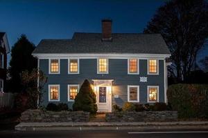 photo 1 of 156 Hale St, Beverly, MA 01915