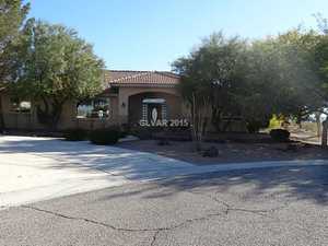 photo 1 of 945 Mullen Ave, Las Vegas, NV 89044