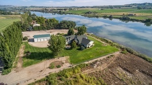 photo 1 of 6659 Red Rock Rd, Marsing, ID 83639