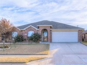 photo 1 of 9313 Alyssa Ct, White Settlement, TX 76108