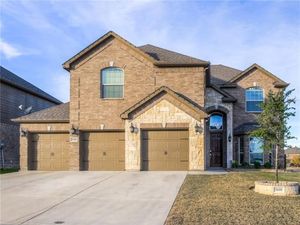 photo 1 of 5600 Wills Creek Ln, Fort Worth, TX 76179