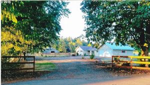 photo 1 of 4508 S Lone Hollow Rd, Woodburn, OR 97071