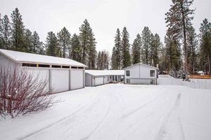 photo 1 of 4522 E Lane Park Rd, Mead, WA 99021
