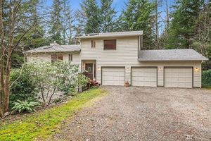 photo 1 of 14815 223rd Ave NE, Woodinville, WA 98077