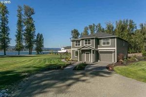 photo 1 of 173 Tidewater Dr, Kalama, WA 98625