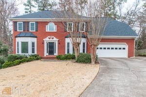 photo 1 of 3879 Windrose Ln NE, Marietta, GA 30062