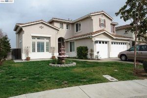 photo 1 of 34881 Eastin Dr, Union City, CA 94587