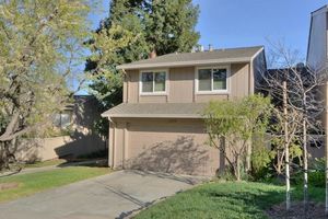 photo 1 of 10138 Ridgeway Dr, Cupertino, CA 95014
