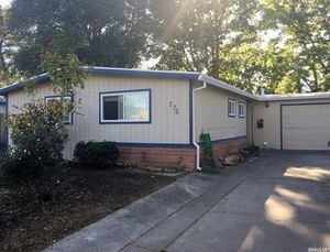photo 1 of 775 M St, Davis, CA 95616