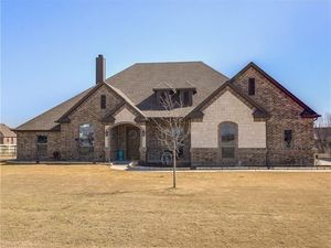photo 1 of 12901 Helen Rd, Justin, TX 76247