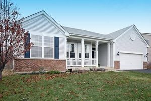 photo 1 of 1156 Shoreline Dr, Pingree Grove, IL 60140