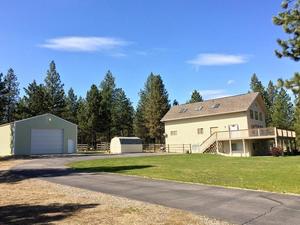 photo 1 of 28413 N Selkirk View Dr, Chattaroy, WA 99003