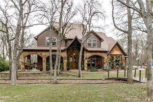 photo 1 of 111 Dixon Woods Ct, Aledo, TX 76008