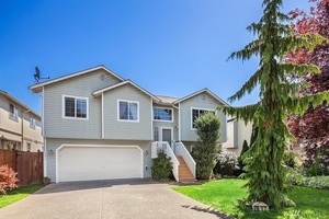 photo 1 of 7817 64th Dr NE, Marysville, WA 98270