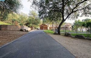 photo 1 of 41117 Harris Rd, Springville, CA 93265