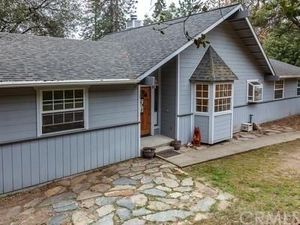 photo 1 of 5146 Chowchilla Mtn Rd, Mariposa, CA 95338