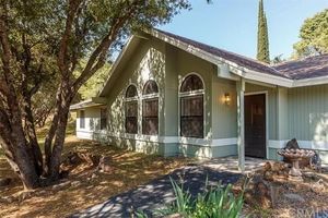 photo 1 of 5112 Smith Rd, Mariposa, CA 95338