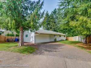 photo 1 of 17835 Beebee Ct, Sandy, OR 97055