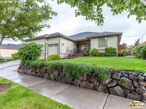 photo 1 of 1514 S Dusky Dr, Ridgefield, WA 98642