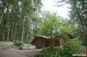 photo 1 of 2931 NW Garryanna Dr, Corvallis, OR 97330