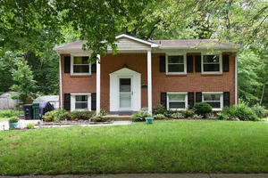 photo 1 of 16703 Wardlow Rd, Upper Marlboro, MD 20772