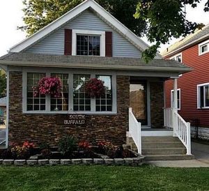 photo 1 of 384 Downing St, Buffalo, NY 14220
