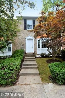 photo 1 of 1071 Travis Ln, Gaithersburg, MD 20879