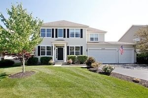photo 1 of 2420 Trailside Ln, Wauconda, IL 60084