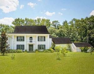 photo 1 of 5742 Bostwick Rd, Bishop, GA 30621