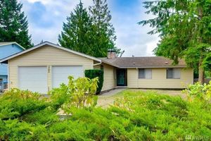 photo 1 of 3345 Westminster Dr SE, Port Orchard, WA 98366