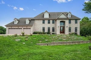photo 1 of 6 Orchard Ln, Hawthorn Woods, IL 60047