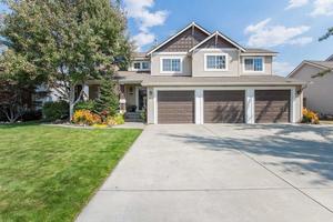 photo 1 of 1016 N Malvern Rd, Liberty Lake WA 99019