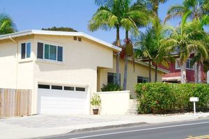 photo 1 of 2040 Chestnut Ave, Carlsbad, CA 92008