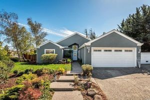 photo 1 of 734 Rose Dr, Benicia, CA 94510
