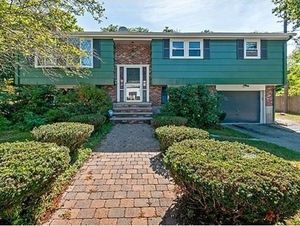photo 1 of 4 Arlington St, Randolph, MA 02368