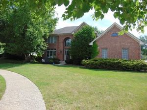photo 1 of 26W106 Waterbury Court, Wheaton, IL 60187