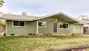 photo 1 of 345 N 7th Pl, Harrisburg, OR 97446