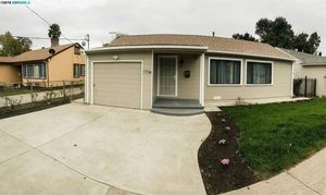 photo 1 of 1736 Brookside Dr, San Pablo, CA 94806