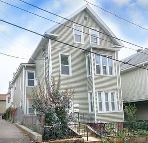 photo 1 of 29 Pinckney St Unit 2, Somerville, MA 02145
