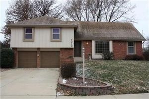 photo 1 of 7212 Bond St, Shawnee, KS 66203