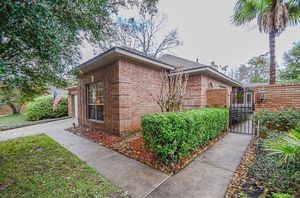 photo 1 of 4227 Forest Holly Dr, Kingwood, TX 77345
