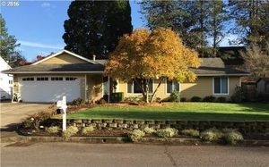 photo 1 of 17170 Hanneman Ct, Gladstone, OR 97027