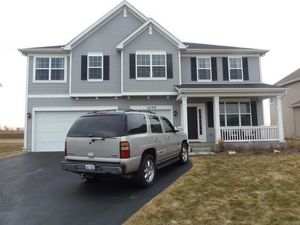 photo 1 of 1045 Bluff Quarry Dr, South Elgin, IL 60177