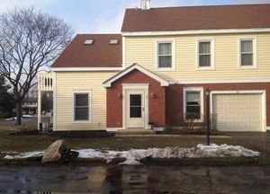 photo 1 of 25 S Stonington Dr, Palatine, IL 60074