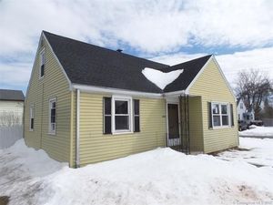 photo 1 of 456 Glen St, New Britain, CT 06051