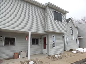 photo 1 of 155 Redstone Hill Rd Apt 98, Bristol, CT 06010
