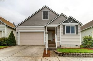 photo 1 of 19048 Webster Ave, Sandy, OR 97055