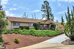 photo 1 of 560 Donald Dr, Hollister, CA 95023