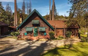 photo 1 of 5881 Pine Top Dr, Mariposa, CA 95338