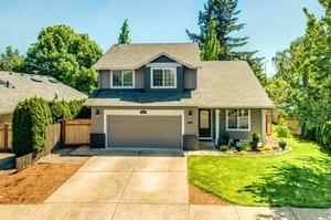 photo 1 of 2594 Lexington Ct, Woodburn OR 97071